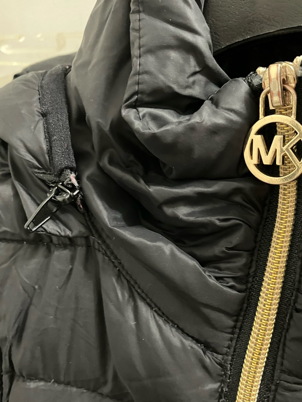 MICHAEL Michael Kors Black Quilted Hooded Puffer with Gold MK Zippers and Bag - Picture 11 of 12